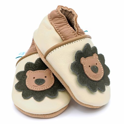 Cream Dotty Fish boy’s baby and toddler soft sole shoes with lion design.